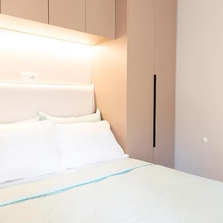 Lumen Boutique Luxury Delfon Apartament Saloniki