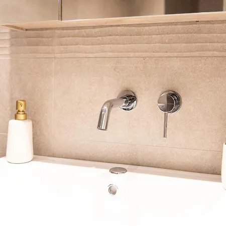 Lumen Boutique Luxury Delfon Apartament
